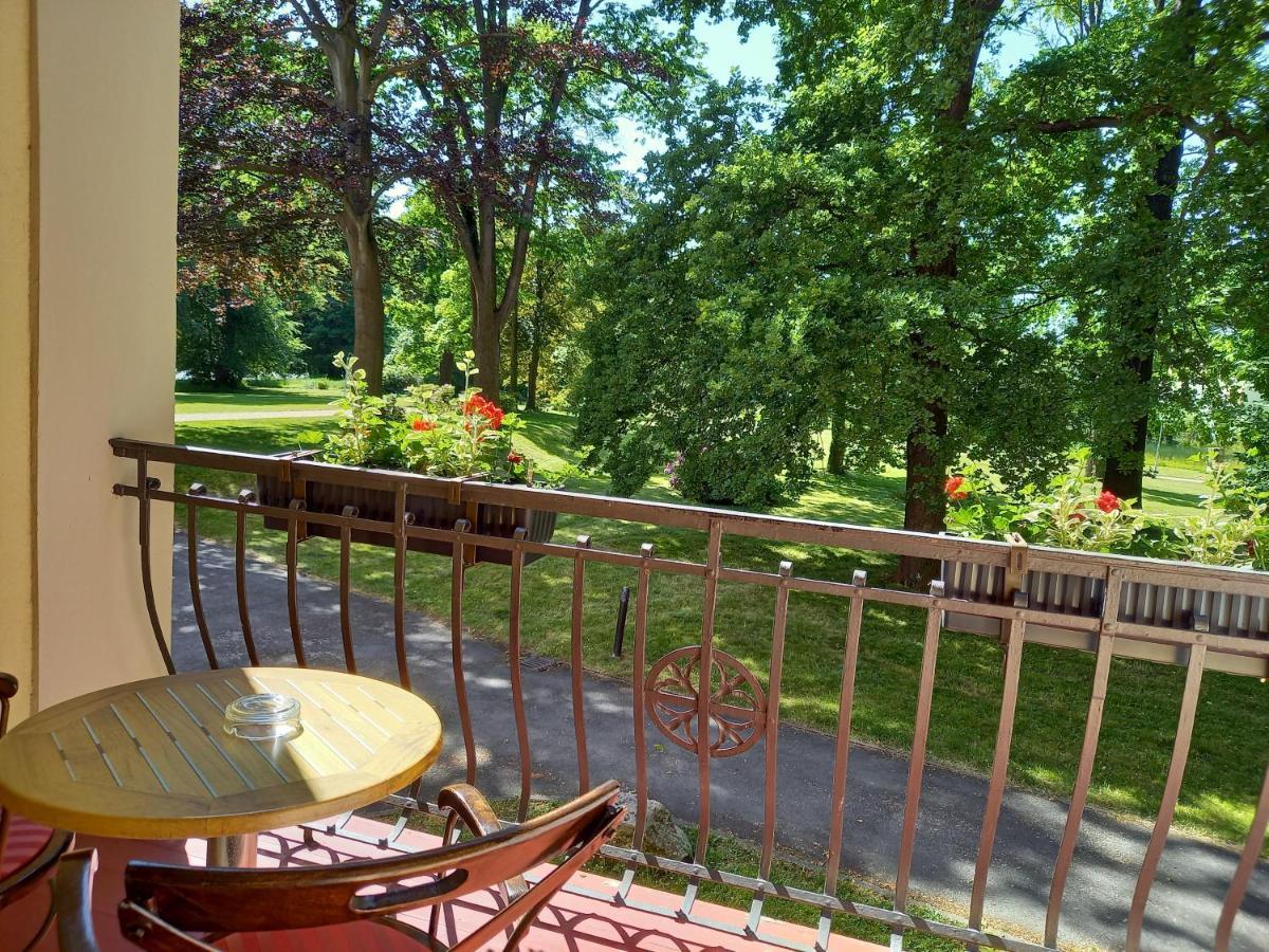 Parkhotel Bad Schandau Mit Spa Exterior photo