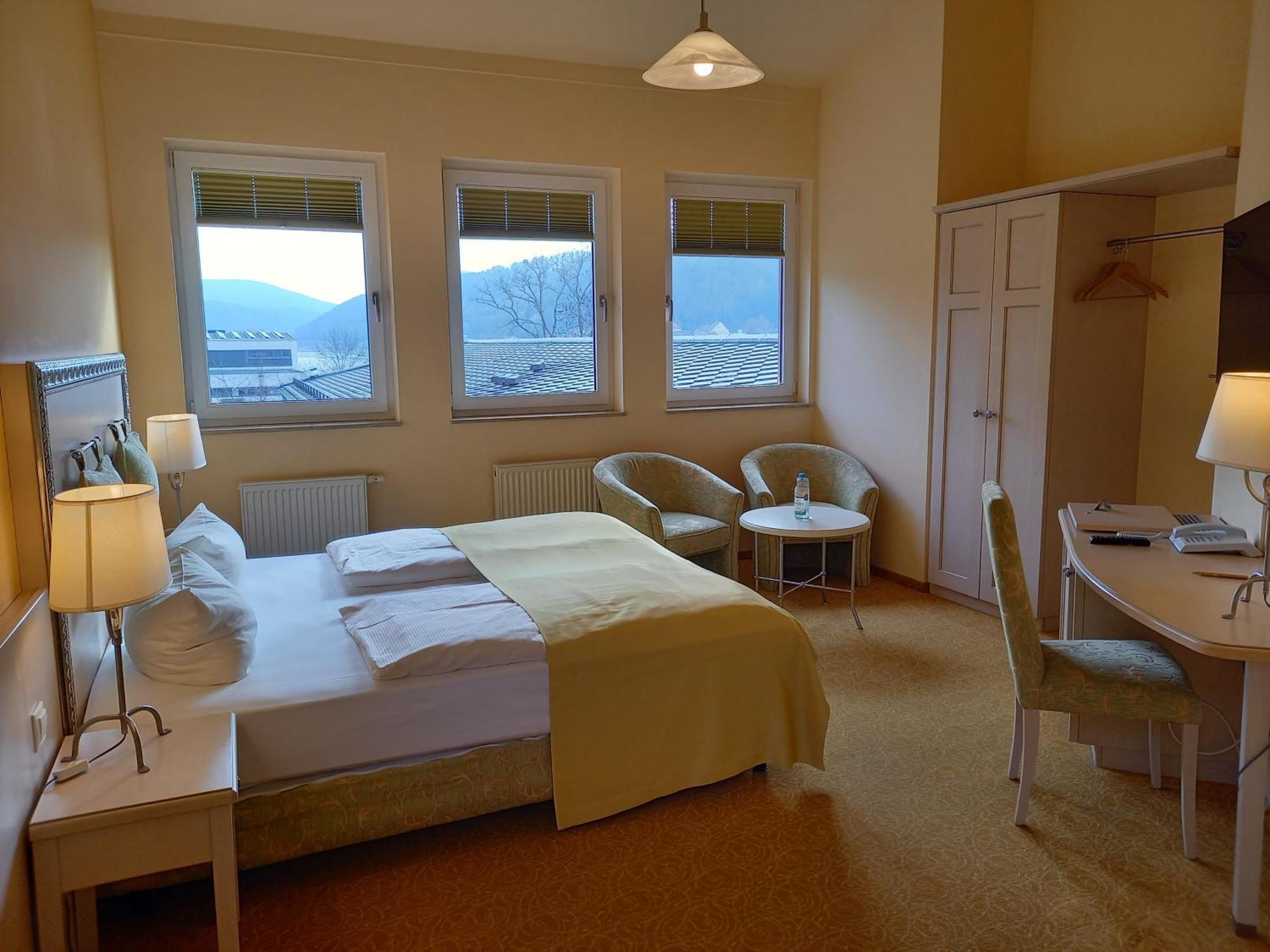 Parkhotel Bad Schandau Mit Spa Exterior photo