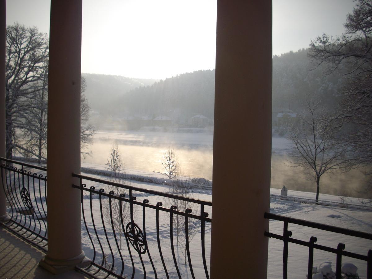 Parkhotel Bad Schandau Mit Spa Exterior photo